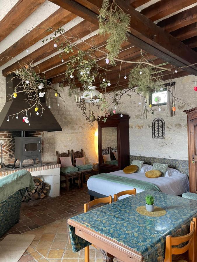 Le Relais, La Dormance, Le Bois Dormant Hotel Châteauvieux Eksteriør billede