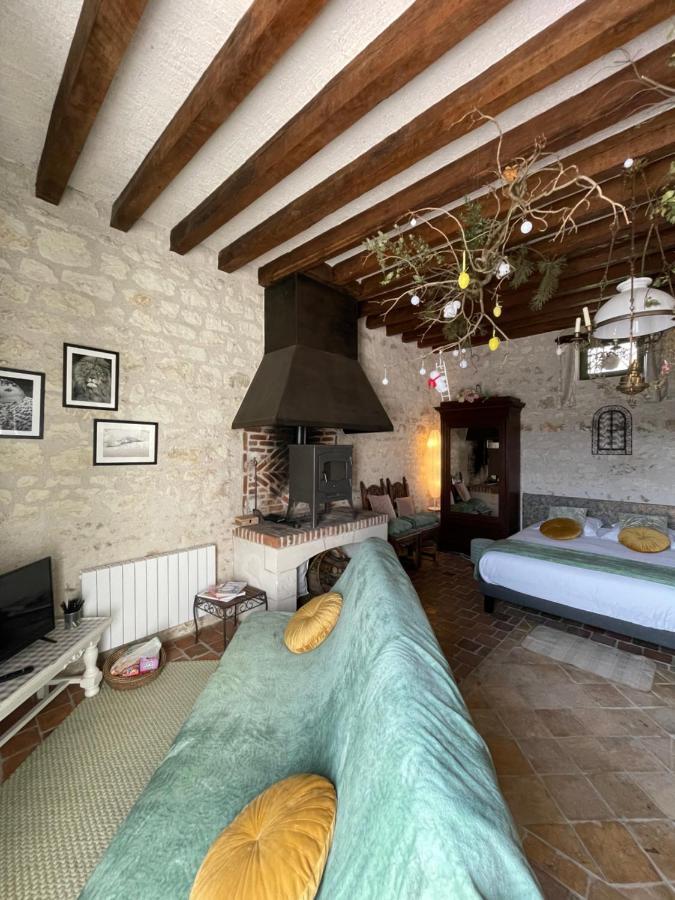 Le Relais, La Dormance, Le Bois Dormant Hotel Châteauvieux Eksteriør billede