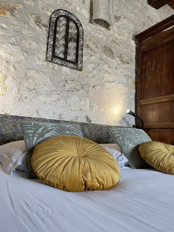 Le Relais, La Dormance, Le Bois Dormant Hotel Châteauvieux Eksteriør billede