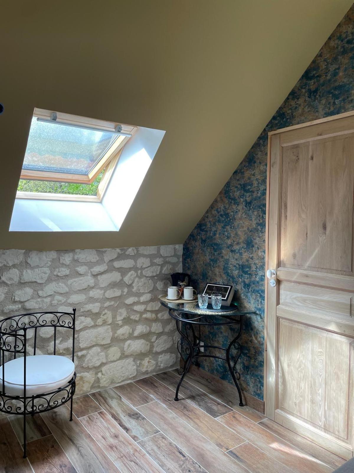 Le Relais, La Dormance, Le Bois Dormant Hotel Châteauvieux Eksteriør billede