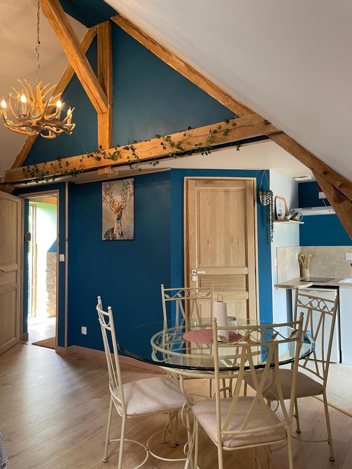 Le Relais, La Dormance, Le Bois Dormant Hotel Châteauvieux Eksteriør billede