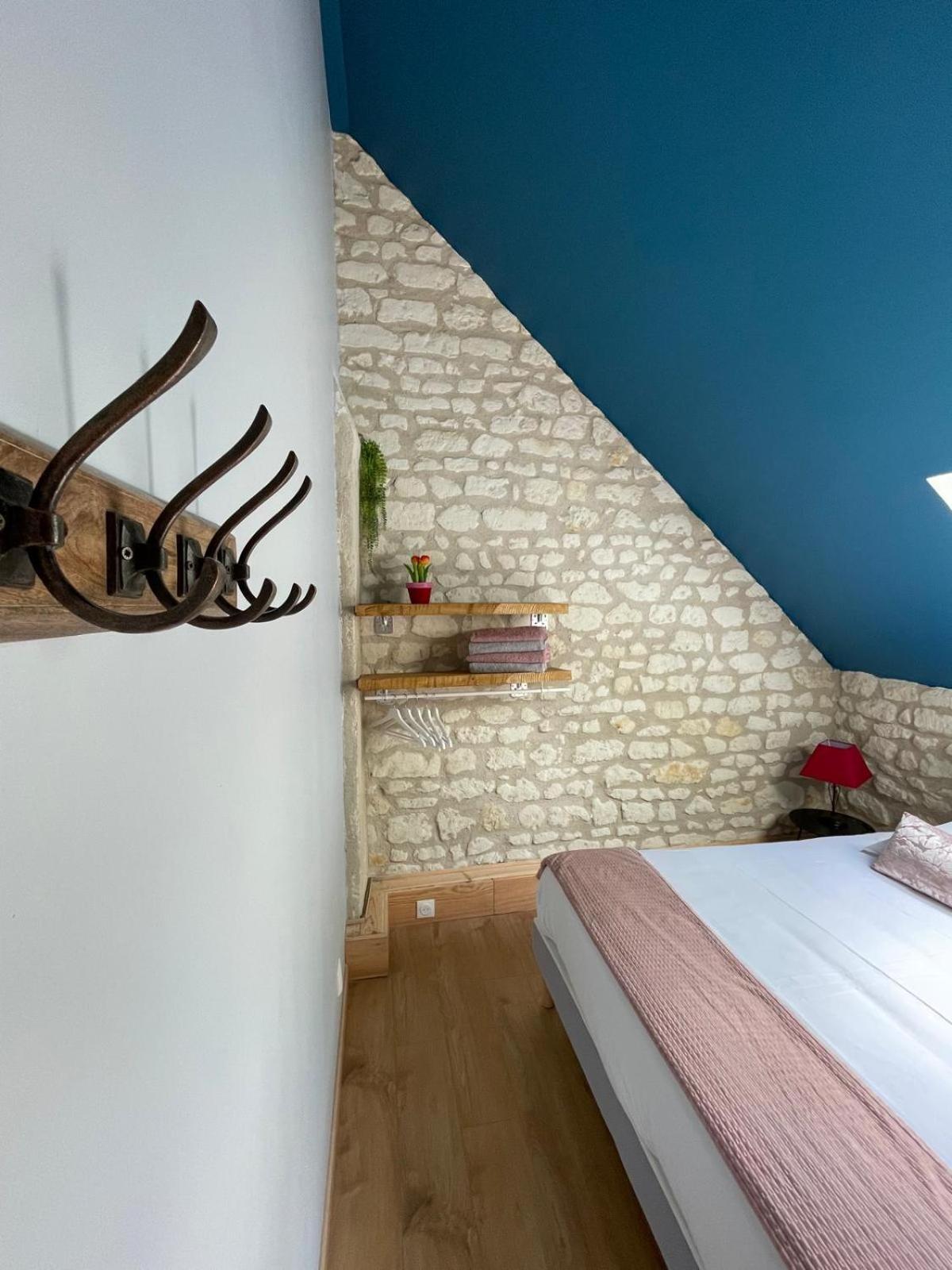 Le Relais, La Dormance, Le Bois Dormant Hotel Châteauvieux Eksteriør billede