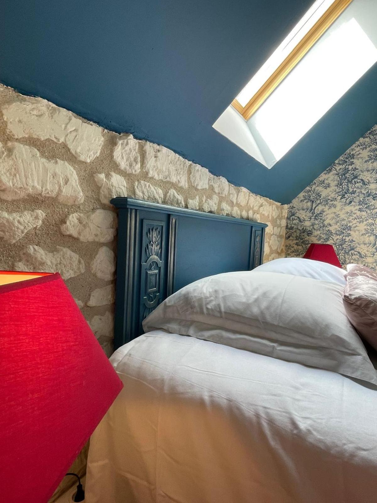 Le Relais, La Dormance, Le Bois Dormant Hotel Châteauvieux Eksteriør billede