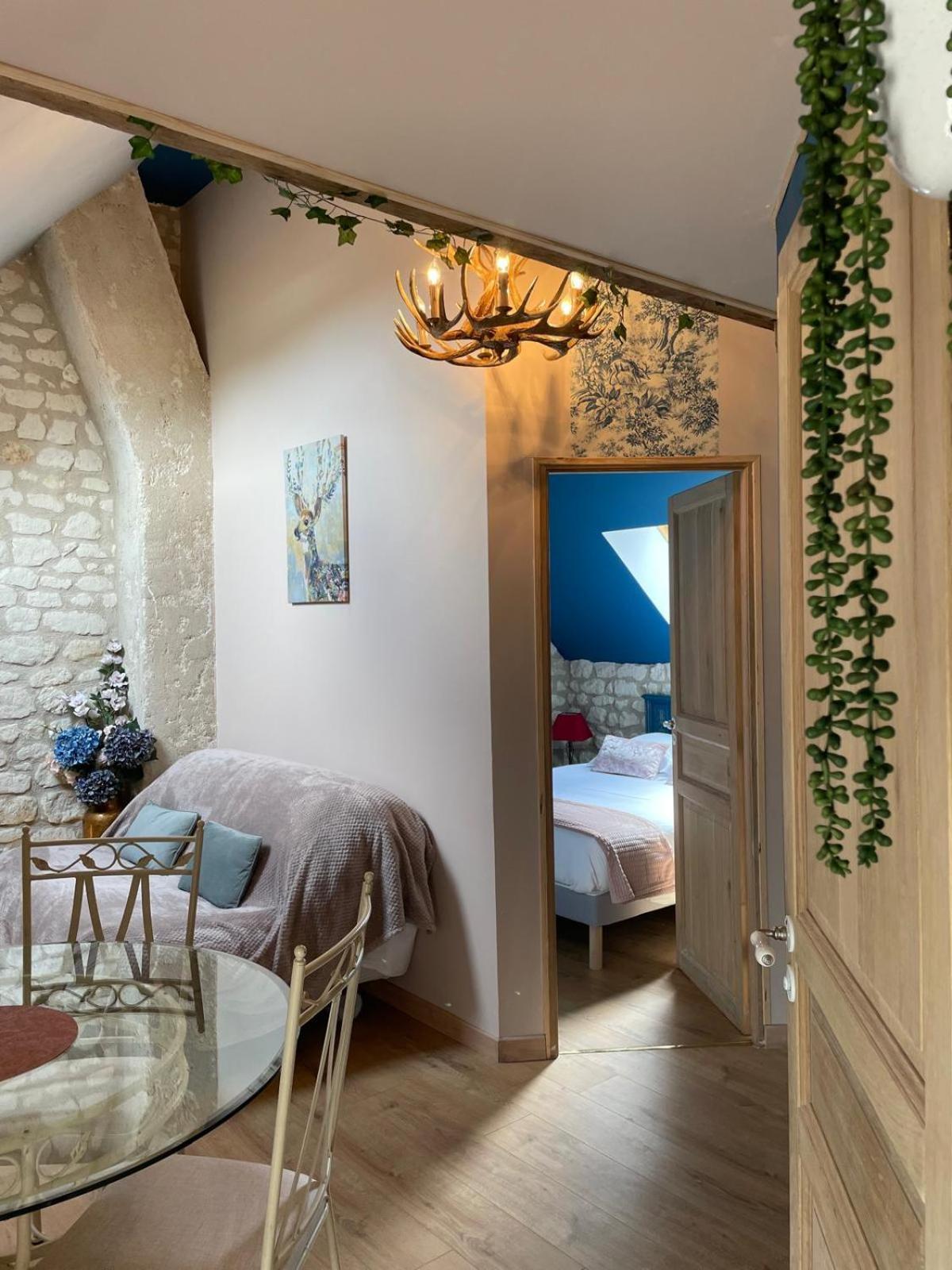 Le Relais, La Dormance, Le Bois Dormant Hotel Châteauvieux Eksteriør billede